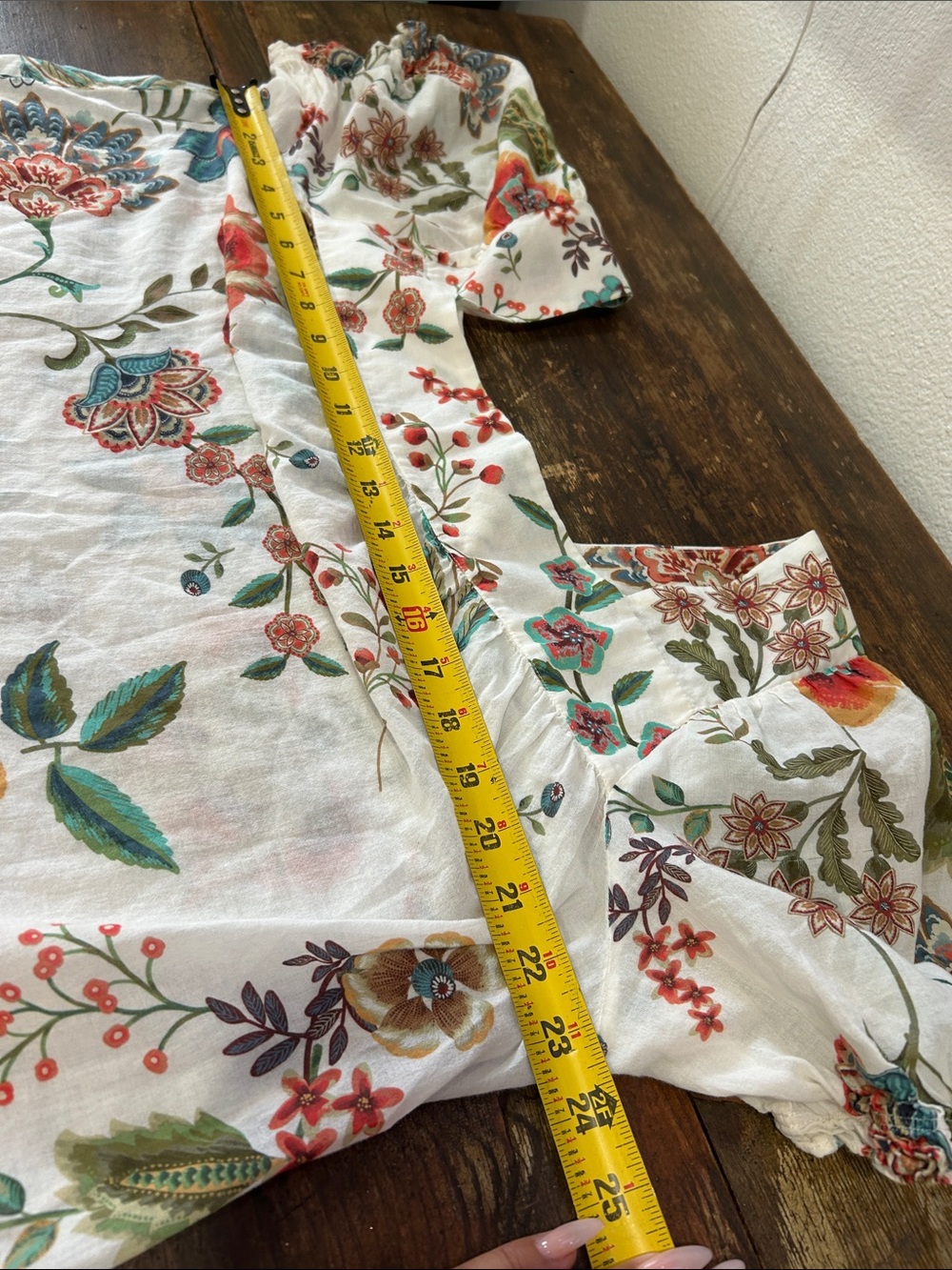 Johnny Was Ekru Ardell floral puff sleeve top large - Picture 7 of 9